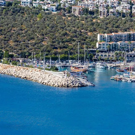 Lumineux Kalkan Каш