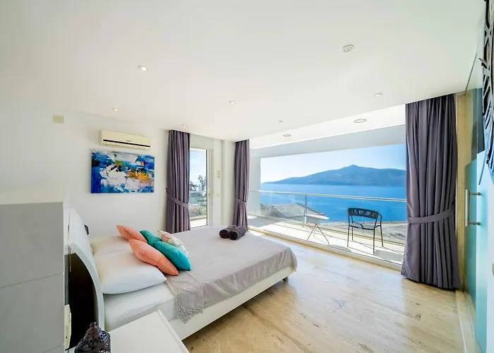 Lumineux Kalkan Villa *