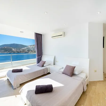 Lumineux Kalkan *